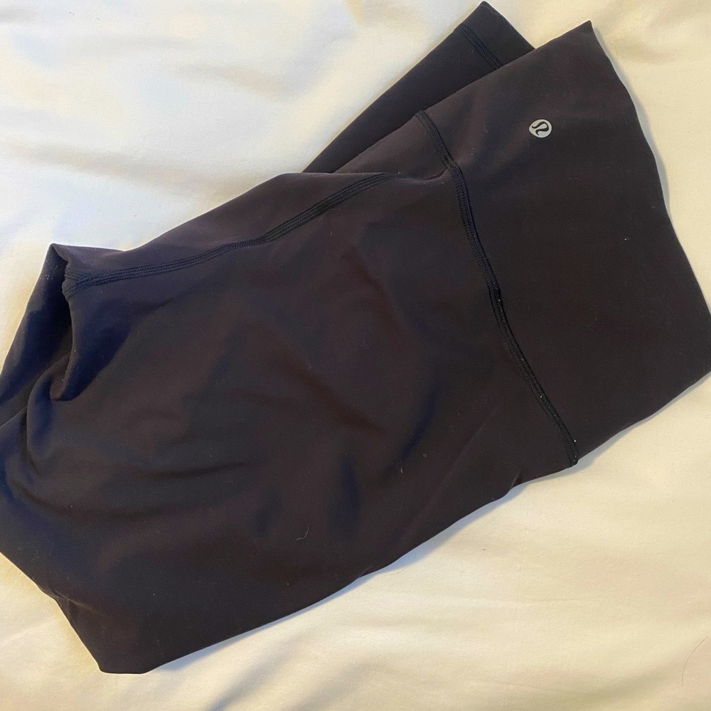 Lululemon Wunder Train 25” leggings (Black - size 12)